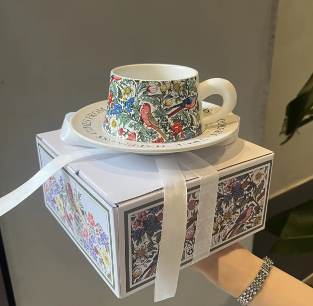 独立站可开发联名产品
