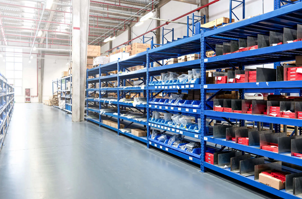 海外仓模式指提前将货物批量运送至目的国市场的第三方仓库